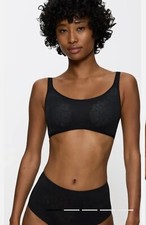 Triumph T-Shirt Bra Women's Fit Smart Non-Wired 04 Padding & Lace Comfy Black