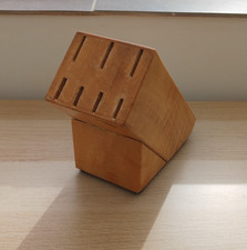 Le Chef Wooden Knife Block for 7 Knives