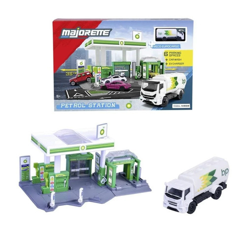 Majorette petrol station - bp,