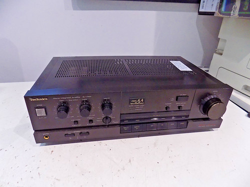 Technics v550 stereo - su-v550,