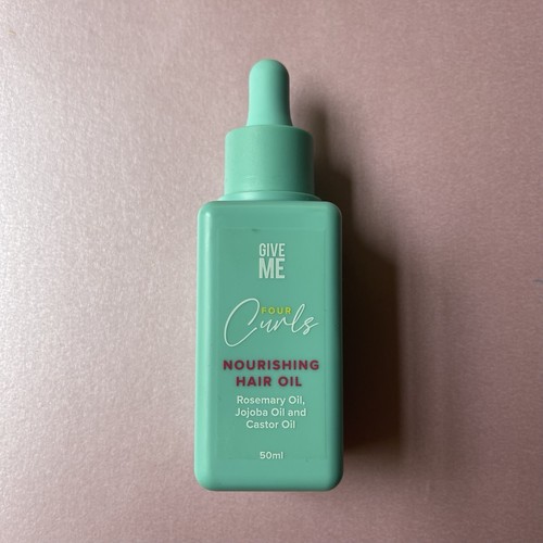 Give four curls nourishing - give,