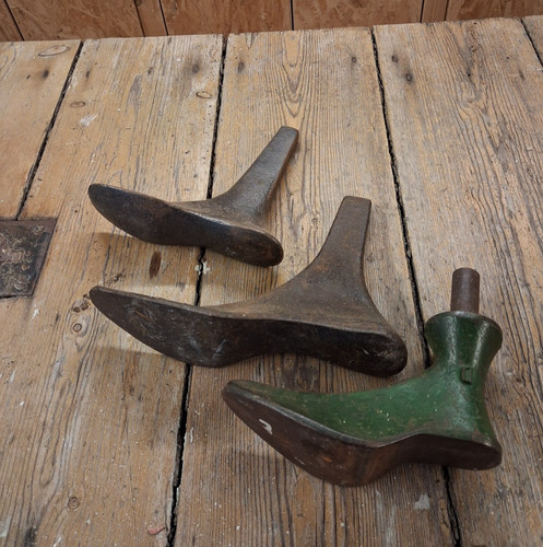 Antique vintage cast - -,