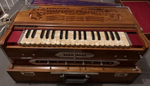 Indian harmonium line 9 - harmonium,