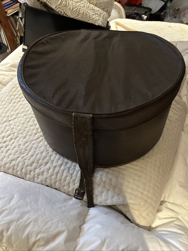 Vintage hat box - hat,