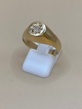 18ct Yellow Gold Diamond Set