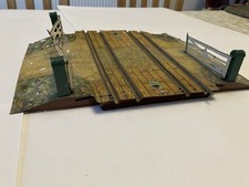 Hornby O Gauge Level Crossing