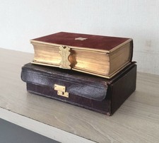 1852 Antique Velvet & Brass