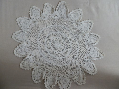Pretty vintage ivory crochet - pretty, ivory,