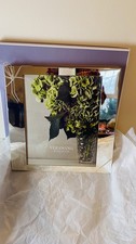 Vera Wang  Wedgwood Love Knots
