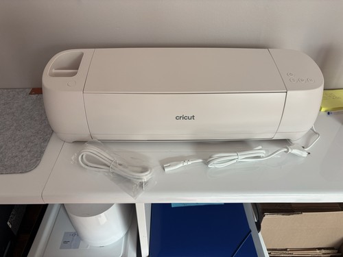 Cricut explore bundle with - cricut,