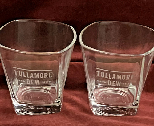 Pair two tullamore dew - of,