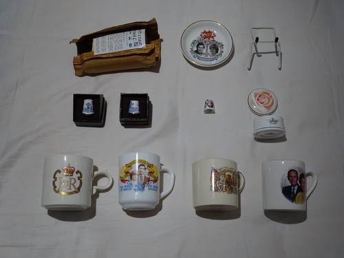 Royal trinkets commemorative - royal,