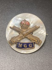 Original WW1 Machine Gun Corps Sweetheart Badge Mother Of Pearl