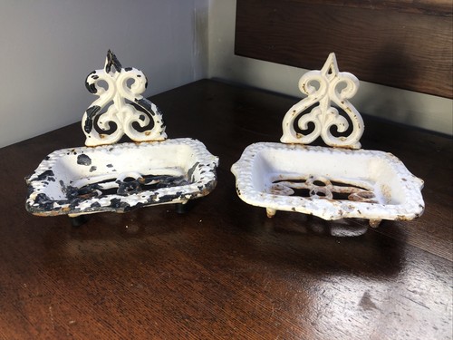 Vintage cast iron wall mount - cast,