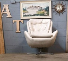  EGG SWIVEL CHAIR ~MID