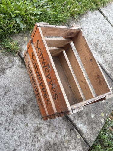 Schweppes vintage wooden - vintage,