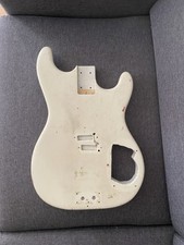 Hofner solid bass body. White MODIFIED. Made in Germany 60’s. artist bass