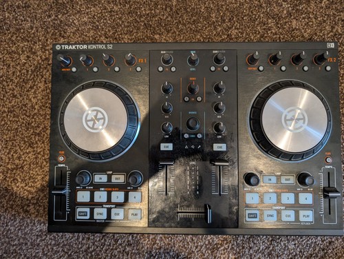 Traktor kontrol mk2 dj - traktor,