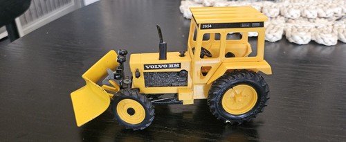 Britains farm toys - farm, bm