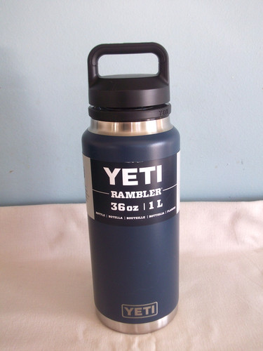 Yeti rambler navy - yeti,