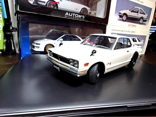 Autoart nissan skyline r - autoart,