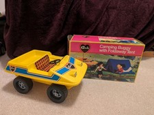 VINTAGE 1970’s SINDY YELLOW BEACH CAMPING BUGGY WITH BOX.