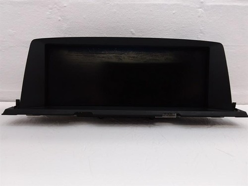 Audio sat nav display screen - &,