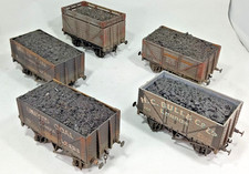 5 x Skytrex O-Gauge / 7mm / 1.43 Scale coal wagons weathered with loads