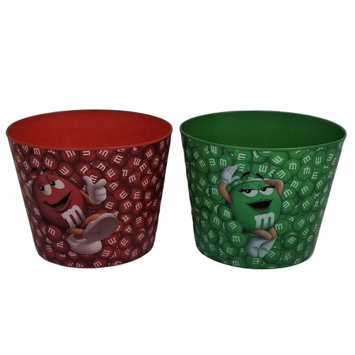 Red green plastic - m&m's,