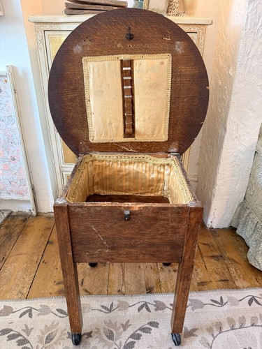 Vintage wooden circular sewing - wooden,