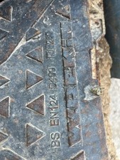 Manhole Drain Cover and Frames Cast Iron rectangular 450mm x 600mm