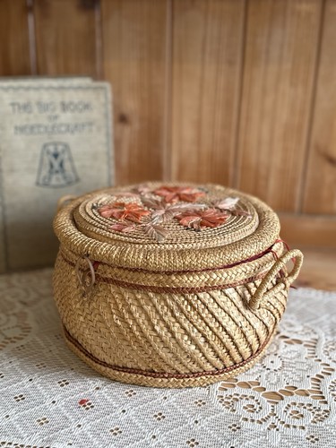 Vintage wicker sewing - wicker, basket