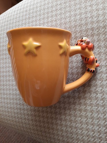 Tigger mug disney store - store, 3d