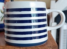 F&F HOME MUG NAVY BLUE AND WHITE STRIPED STONEWARE COFFEE TEA CUP SPECKLED 