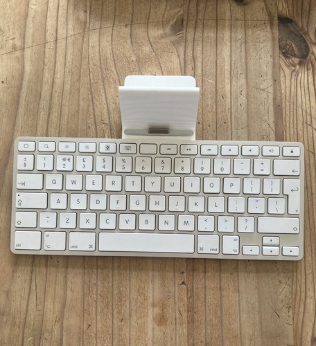 Apple a1359 keyboard dock - a1359,