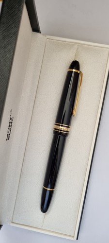 Mint boxed montblanc - mint,