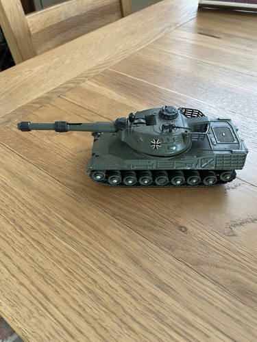Dinky leopard tank - dinky,