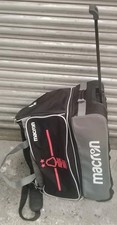 Nottingham Forest Macron Holdall Bag on Wheels Extra Large Capacity Double