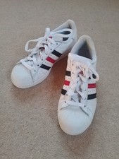 Adidas Boys White trainers Red + Blue 3 Stripe Size 5
