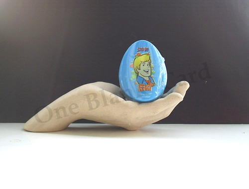 Blue pringle pop box crisp - blue,