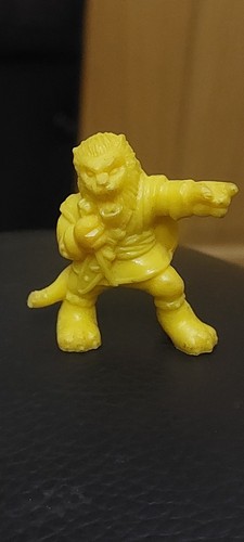 Monsters pocket yellow - in,
