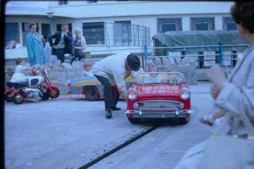 35mm slide 1965 children - 1965, children's