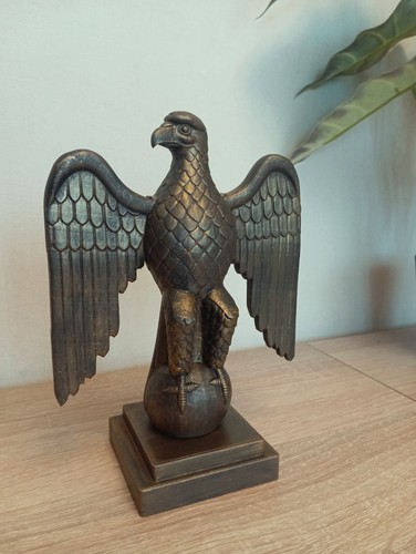 Printed replica ww2 - of,