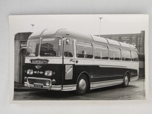 Single decker bus coach - single,
