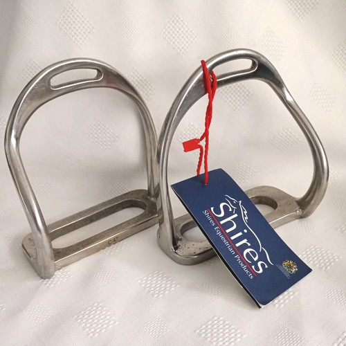 Shires bent leg safety stirrup - shires,