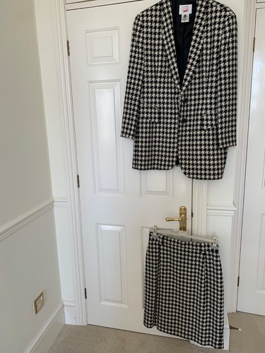 Mondi ladies wool suit - mondi,