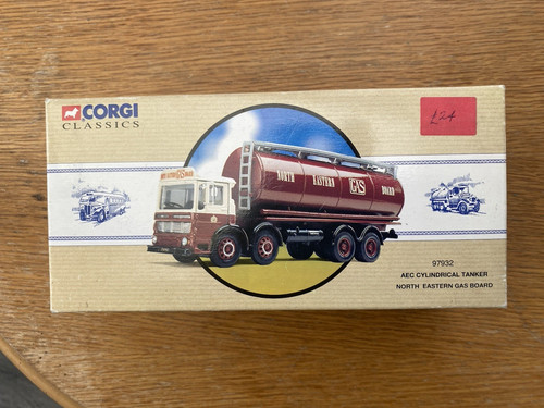 1993 corgi classics 97932 aec - classics,