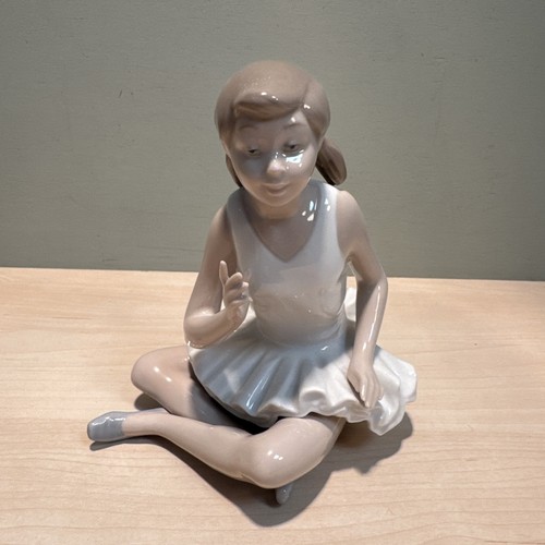 Lladro nao porcelain figure - nao,