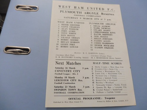 Bobby moore last hammers - bobby, moore's