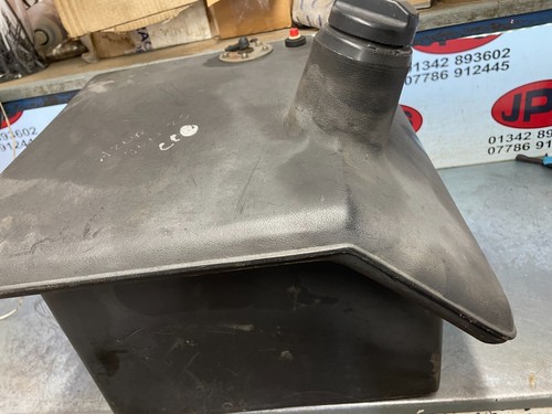 Plastic diesel tank cap - tank, x
